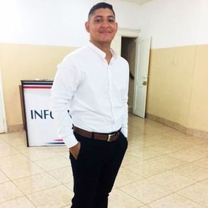 Meet your Posher, Oscar danilo